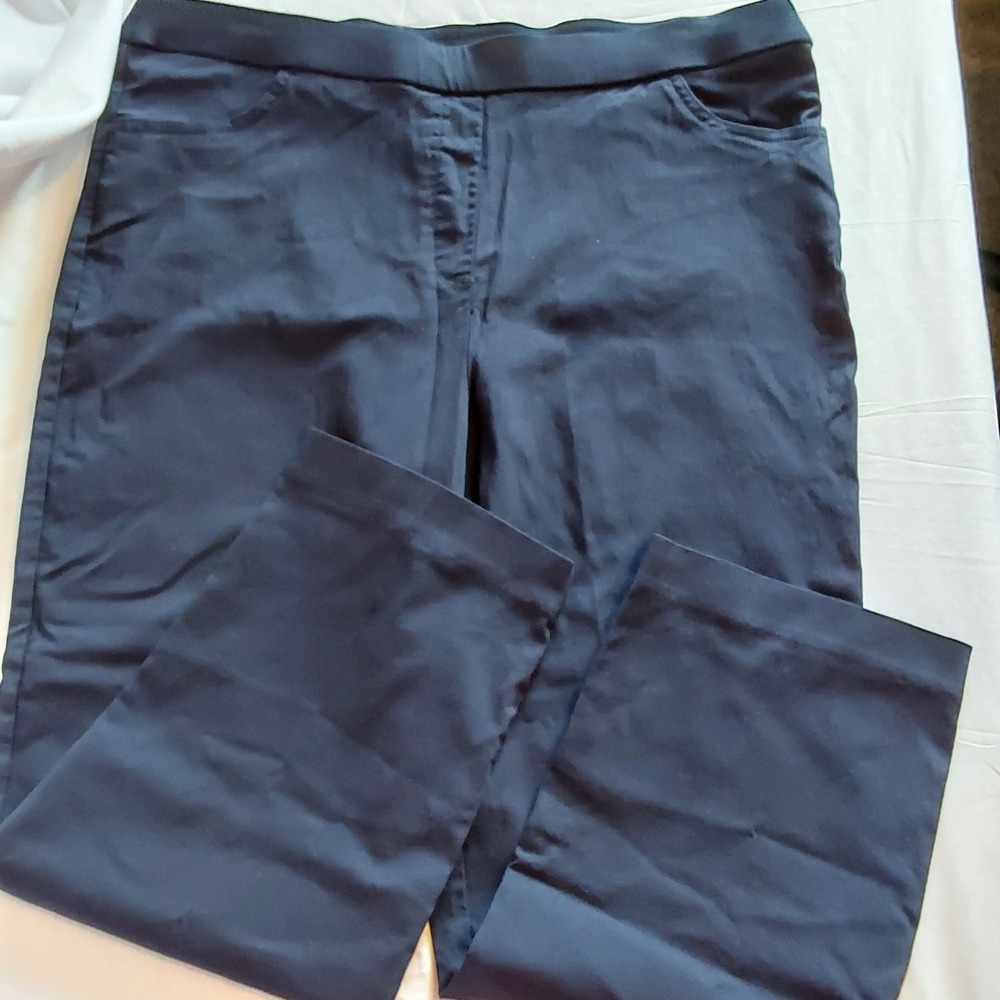 Alfred Dunner‎ Pants Slacks Women's Size 18P Black Pull On Stretch Waist